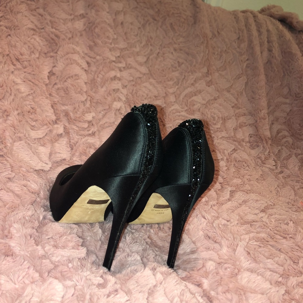 badgley mischka size 10 Black heels